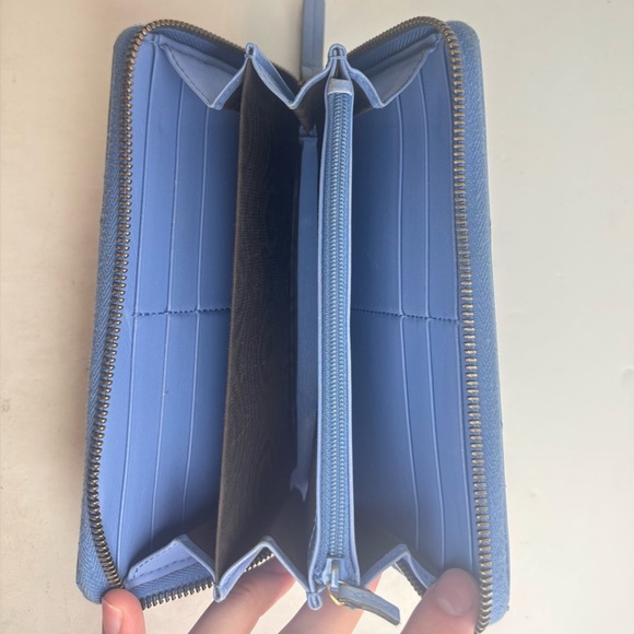 Gucci GG Marmont Chevron Blue Gold Continental Wallet Leather Zip - Picture 4 of 9